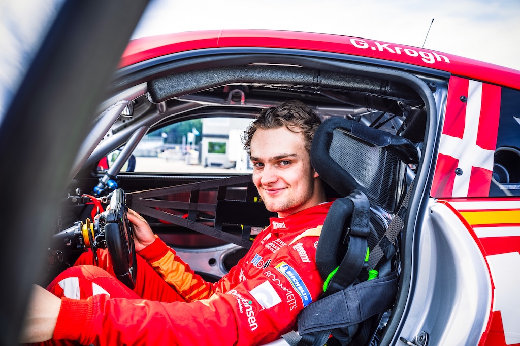 Gustav Krogh tilbage på Carrera Cup-podiet i Sverige.
(Foto: Porsche Carrera Cup Scandinavia)